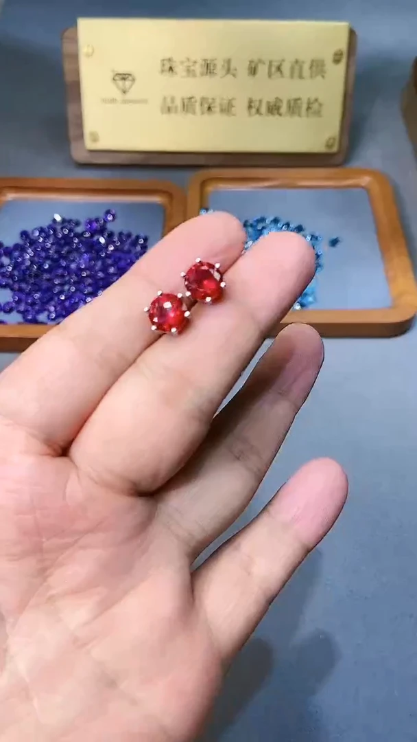 【闪购商品】红宝石耳饰银S925镶嵌354