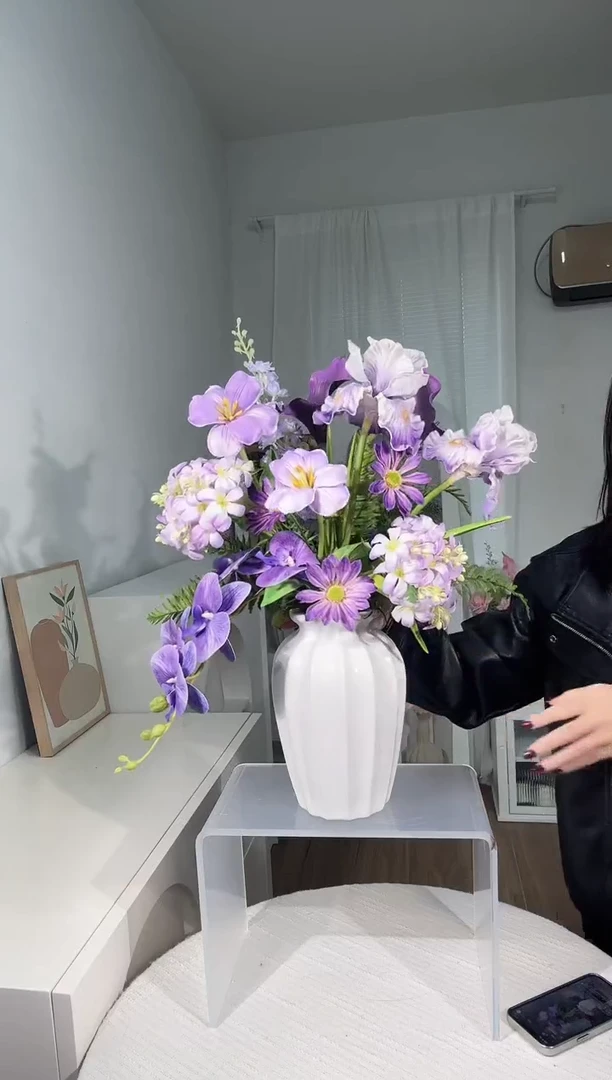 紫色花束+陶瓷花瓶（成品发货）直播福利