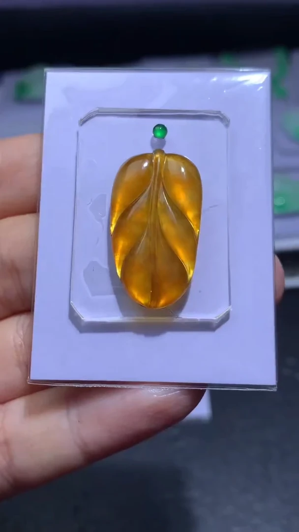 未镶嵌定制翡翠毛货