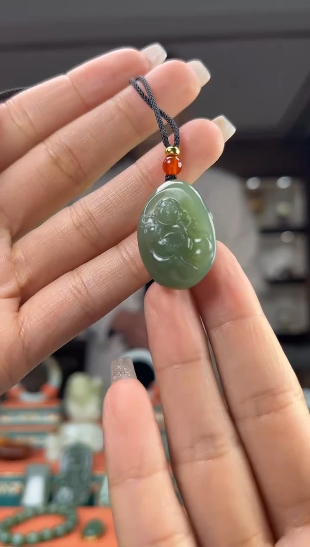 【闪购商品】和田玉颈饰未镶嵌1