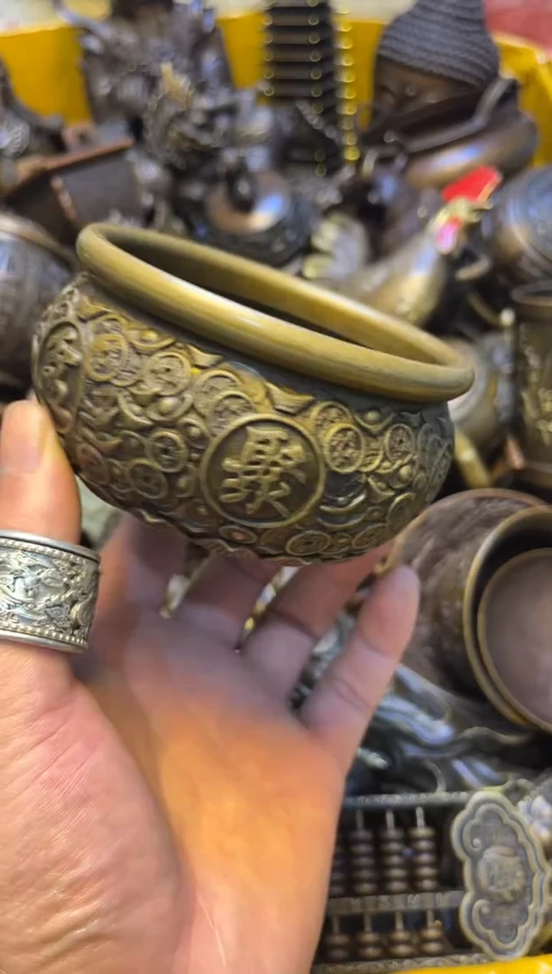 精美铜器，点击下单