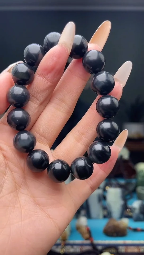 未镶嵌和田玉挂件1