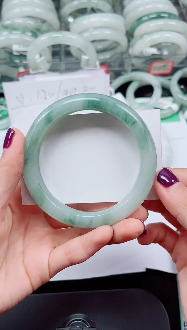 未镶嵌手镯石英质玉200-59/60