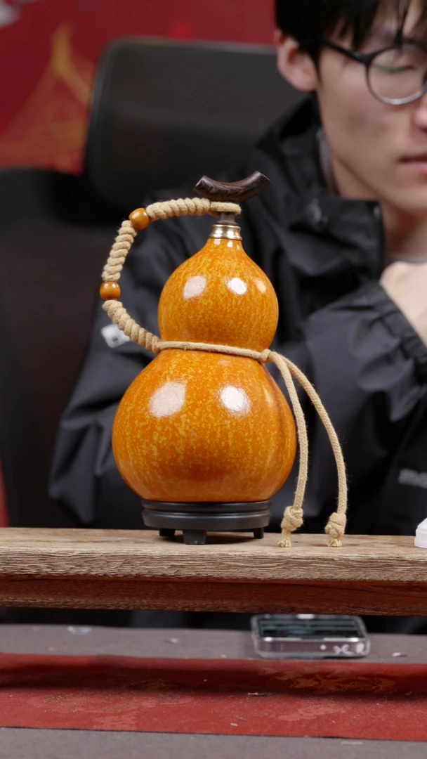 1152号大漆精品葫芦一物一拍5-600ml