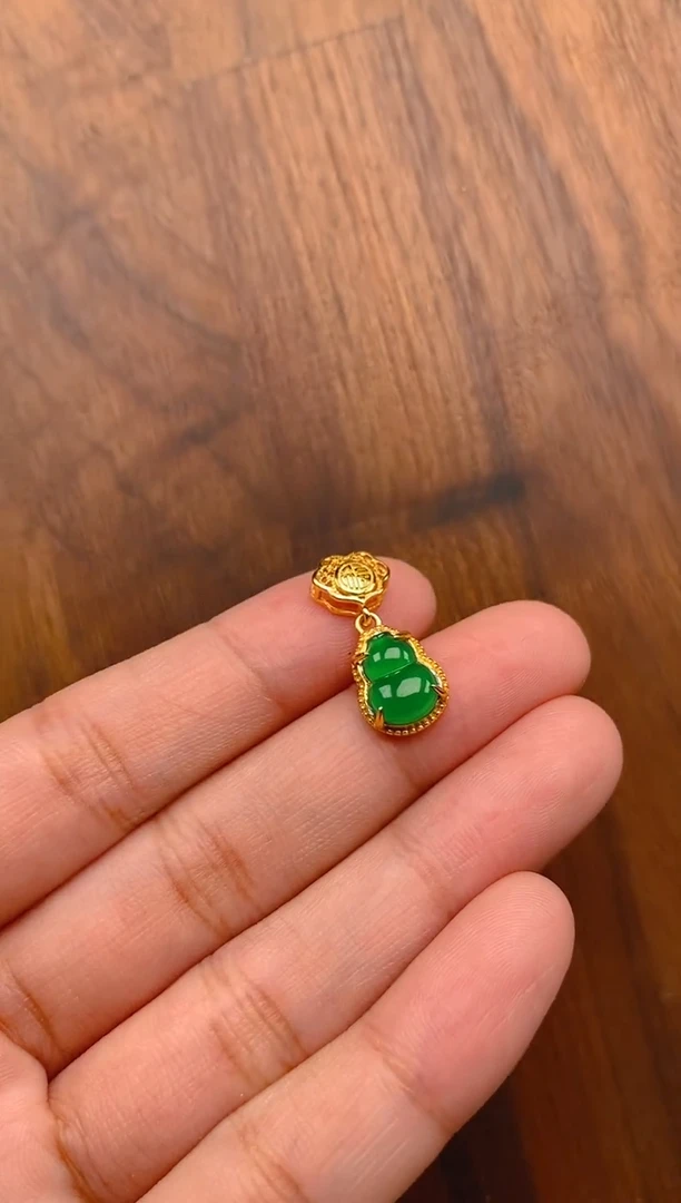 【闪购商品】翡翠吊坠(不含链)银S925镶嵌如意葫芦