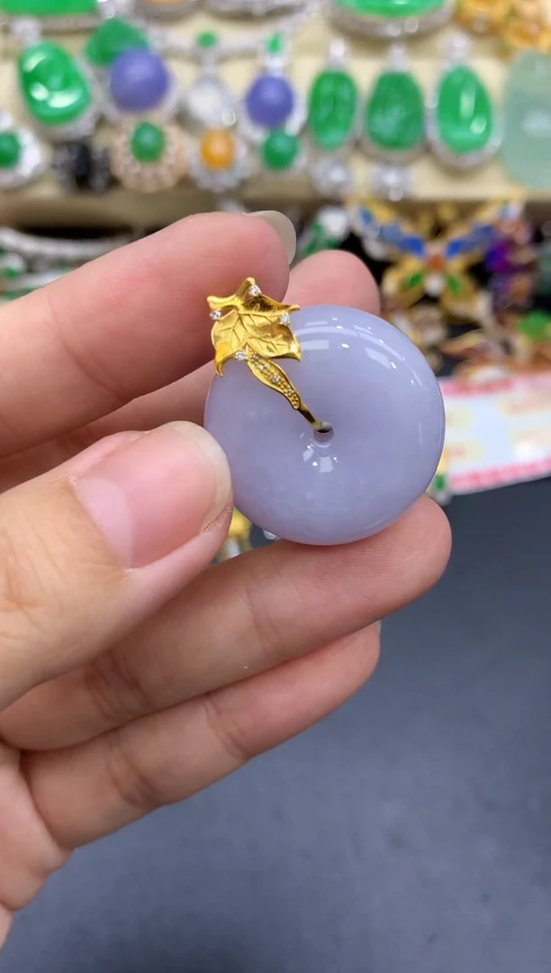 颈饰18K金镶嵌翡翠170-中国好珍宝