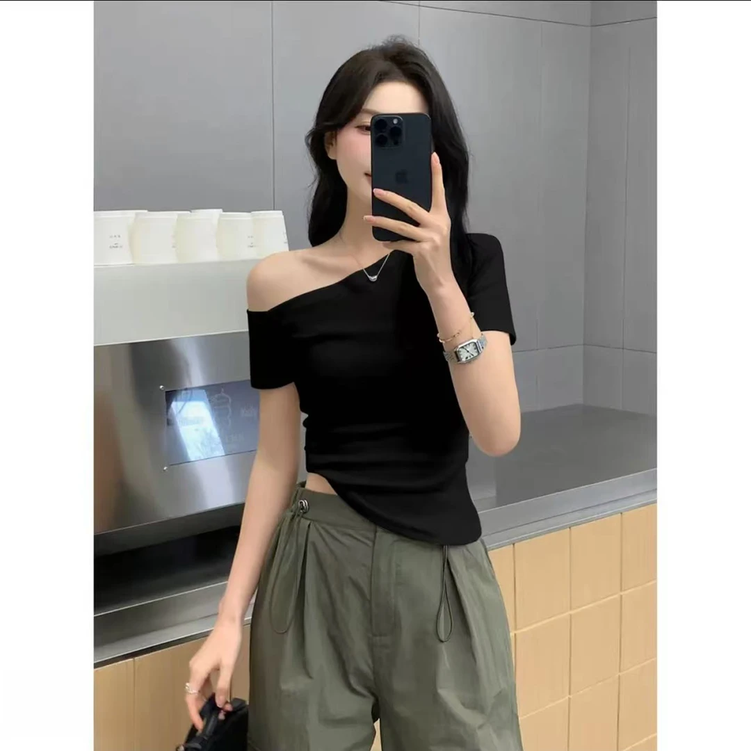 斜肩设计性感辣妹一字领气质上衣打底衫潮2025新款夏季短袖T恤女