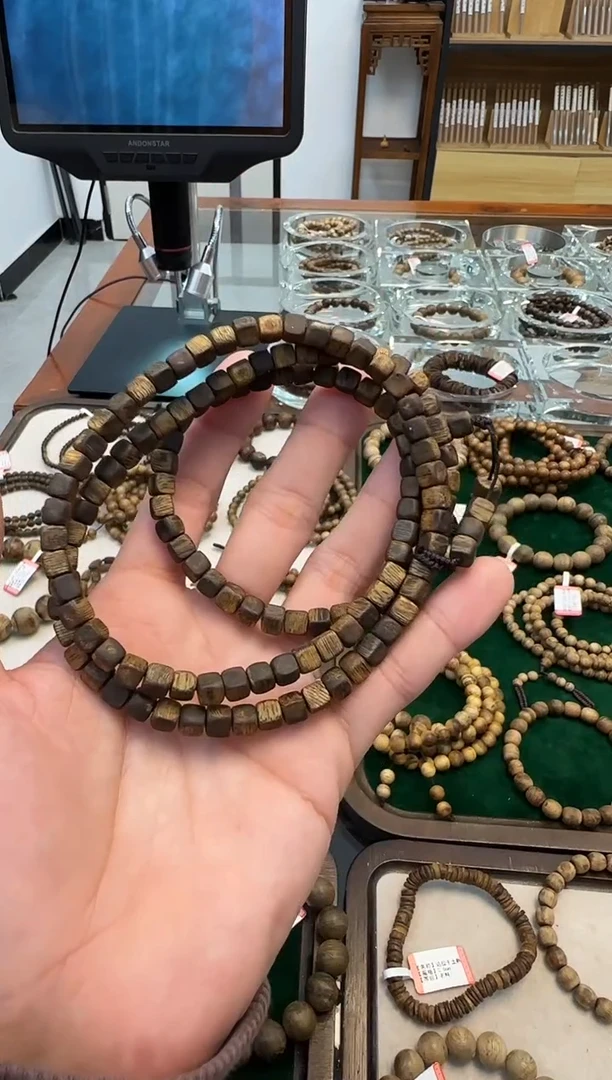 【闪购商品】沉香手串绿棋方珠0.6m16克多圈多样性发一沉香