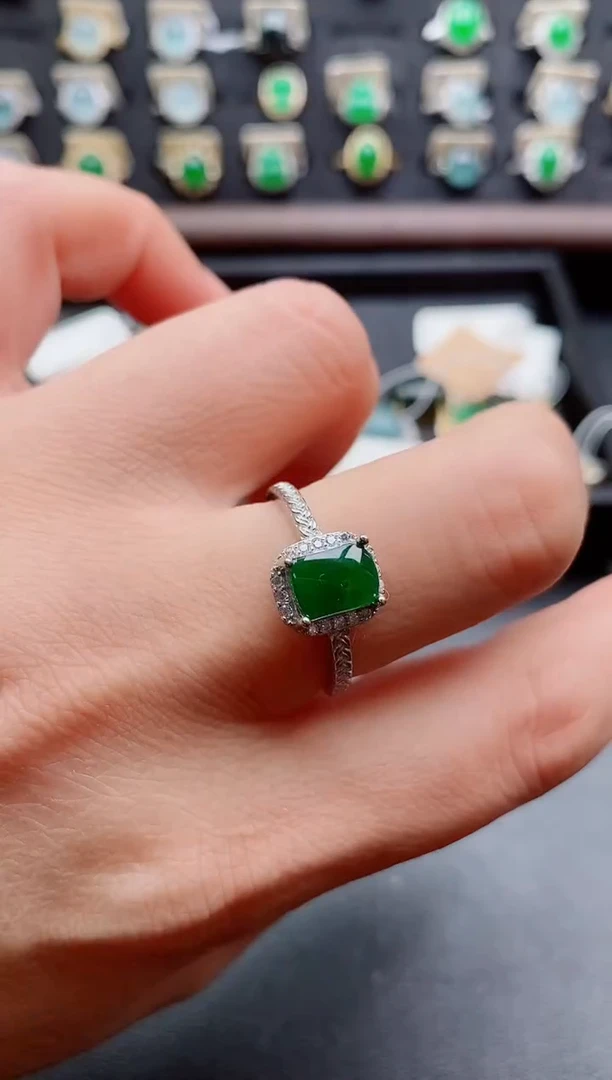 银S925镶嵌戒指翡翠1