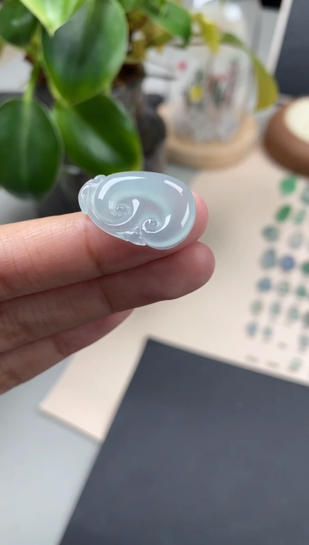 【闪购商品】翡翠颈饰未镶嵌翡翠冰胶如意