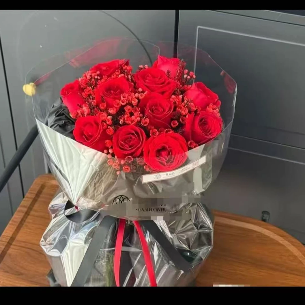 十一只红玫瑰