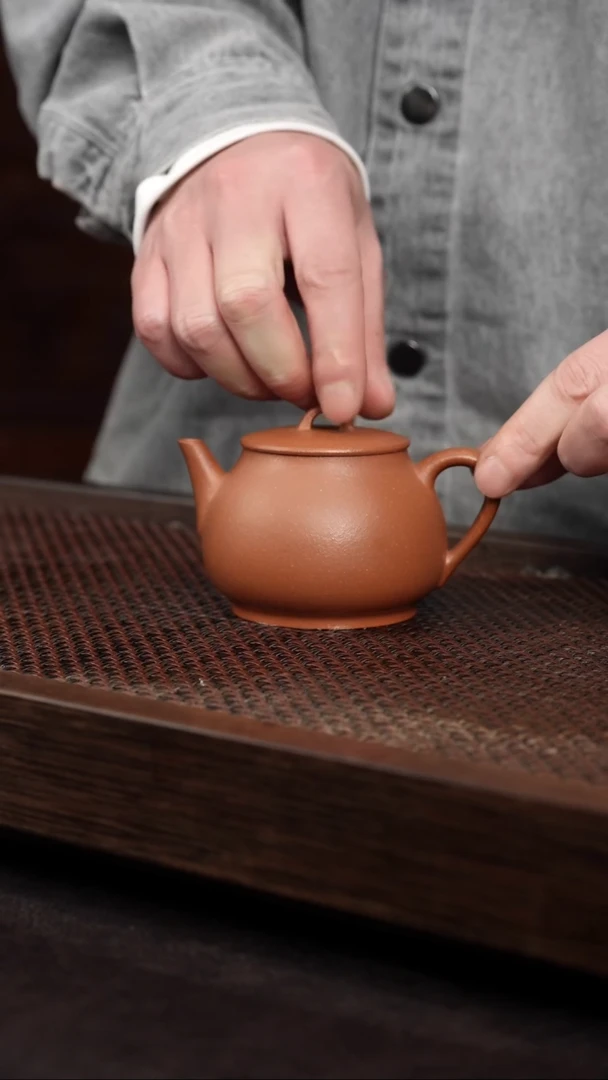 【闪购商品】紫砂茶壶五彩泥无畏