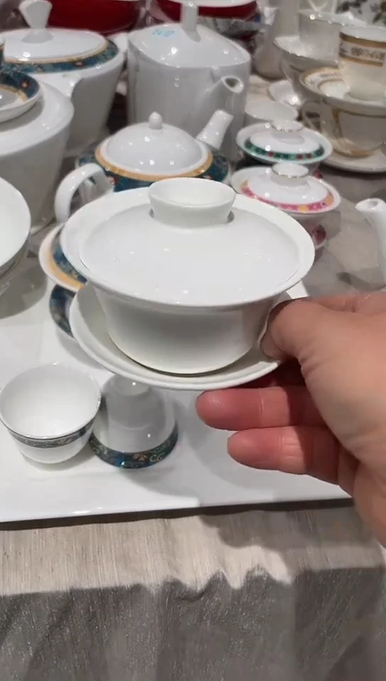 瓷白瓷三件盖碗1