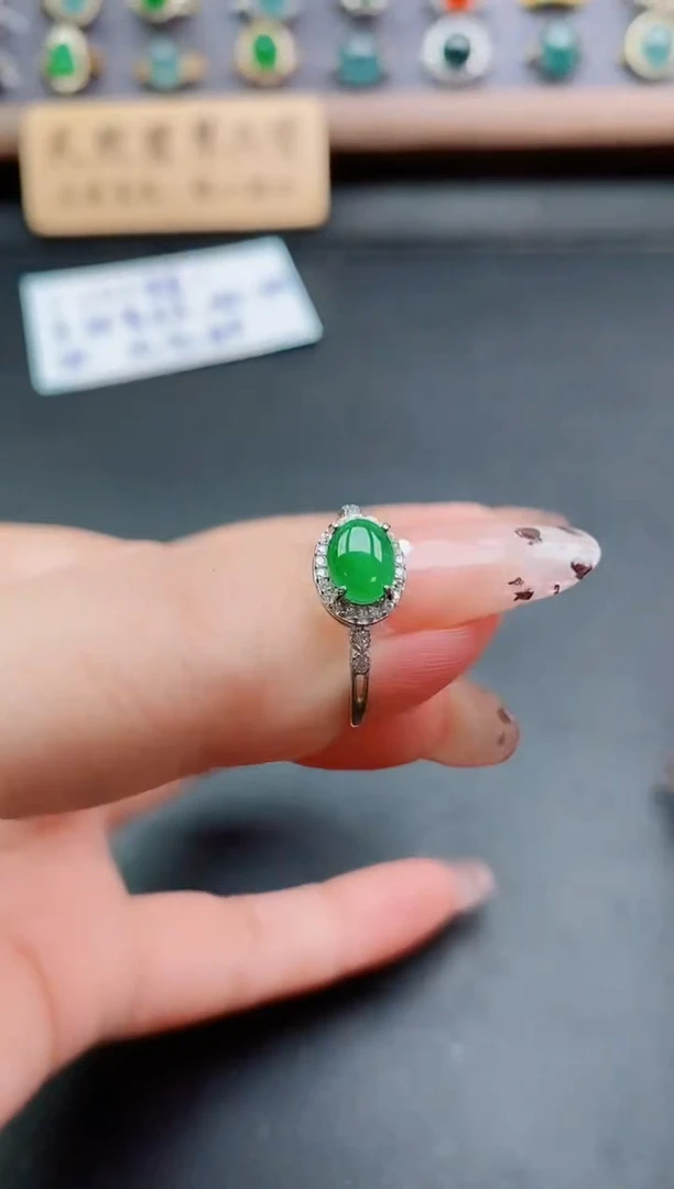 银S925镶嵌戒指翡翠1