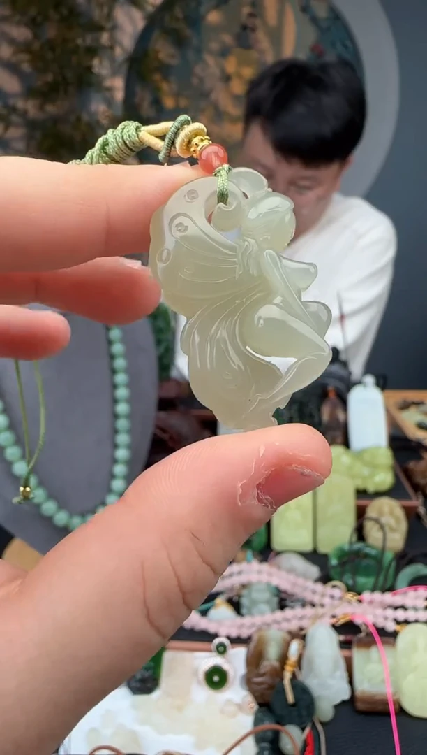 颈饰未镶嵌和田玉和田玉