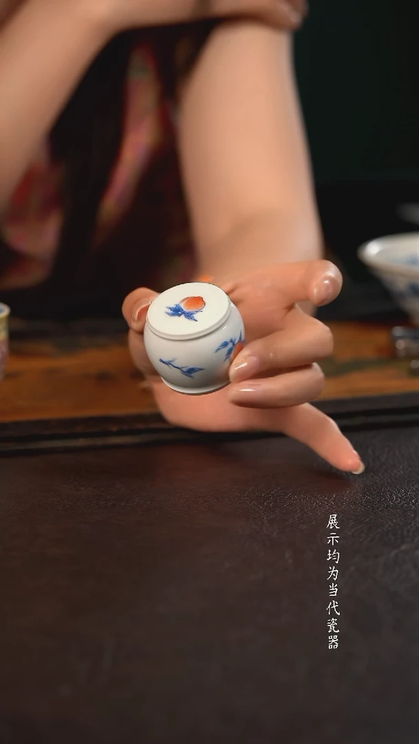 聚澜堂桃子石鼓盖置