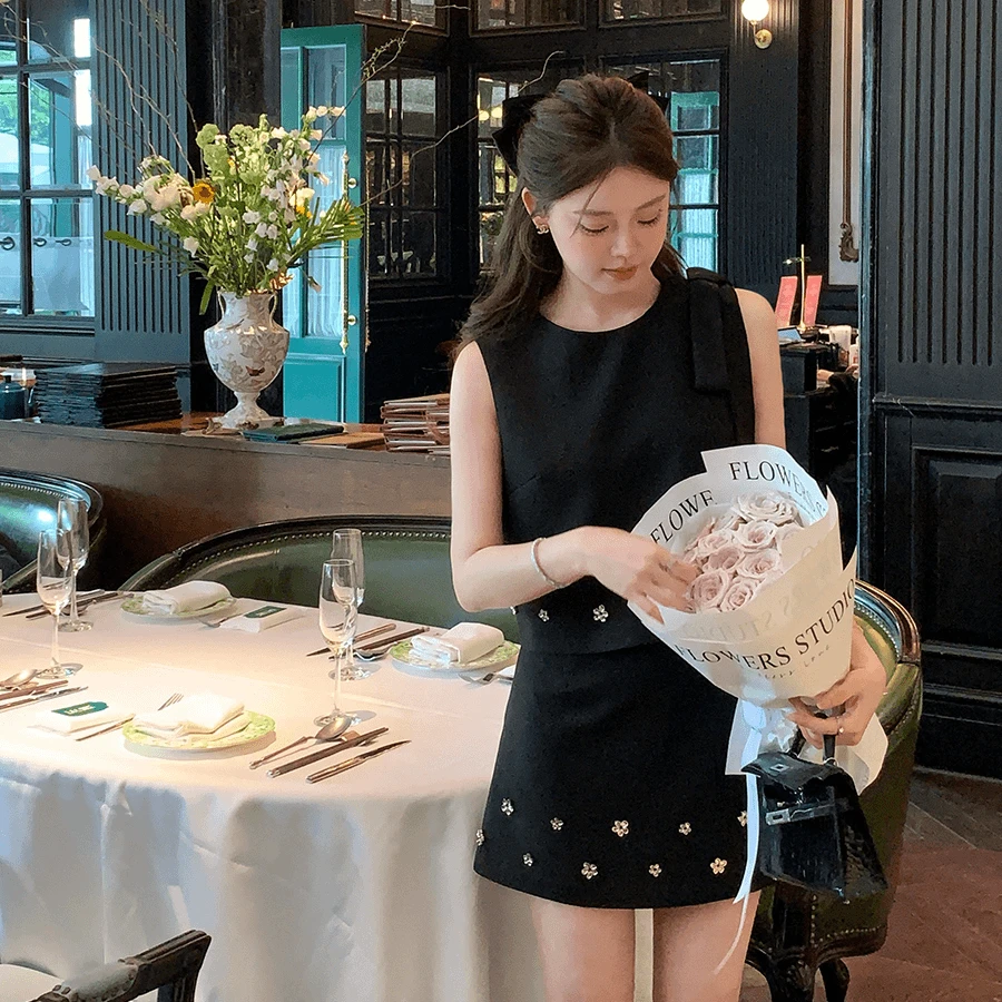 高档感小香风套装女夏季黑色无袖上衣短裙两件套小个子气质时尚