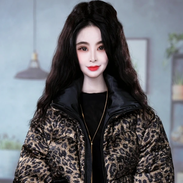 冬季时尚高级感豹纹烫钻立领保暖加厚白鸭绒羽绒服M-L