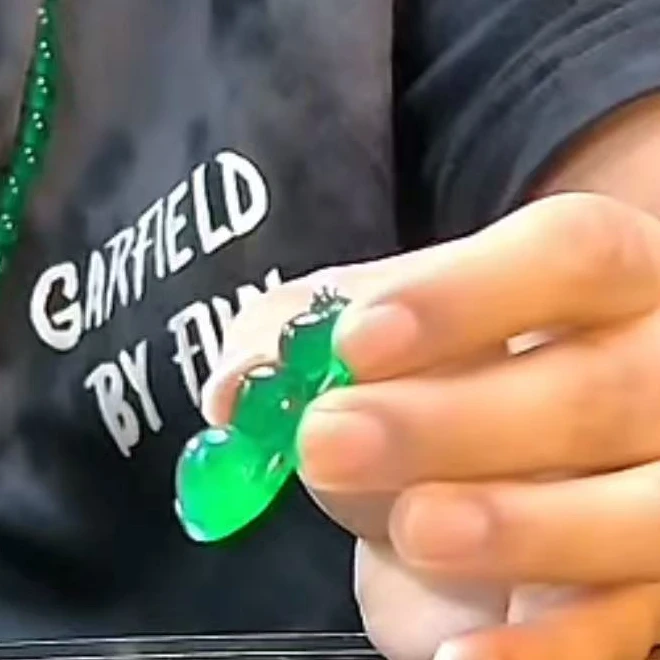 【华夏文物甄选商店02235】翡翠吊坠