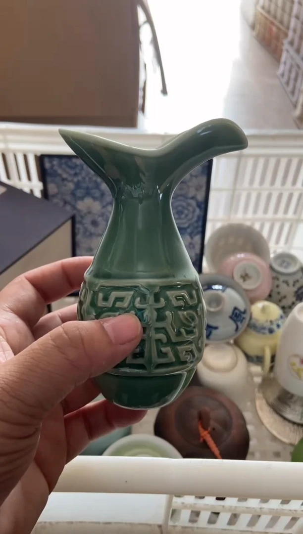 无运费险有瑕疵的摄影的产品有使用过的痕迹有点脏介意勿拍