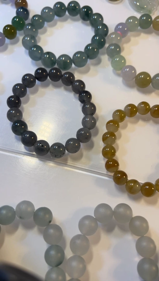 未镶嵌定制翡翠手串