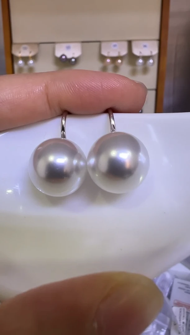 银S925镶嵌耳饰淡水珍珠83