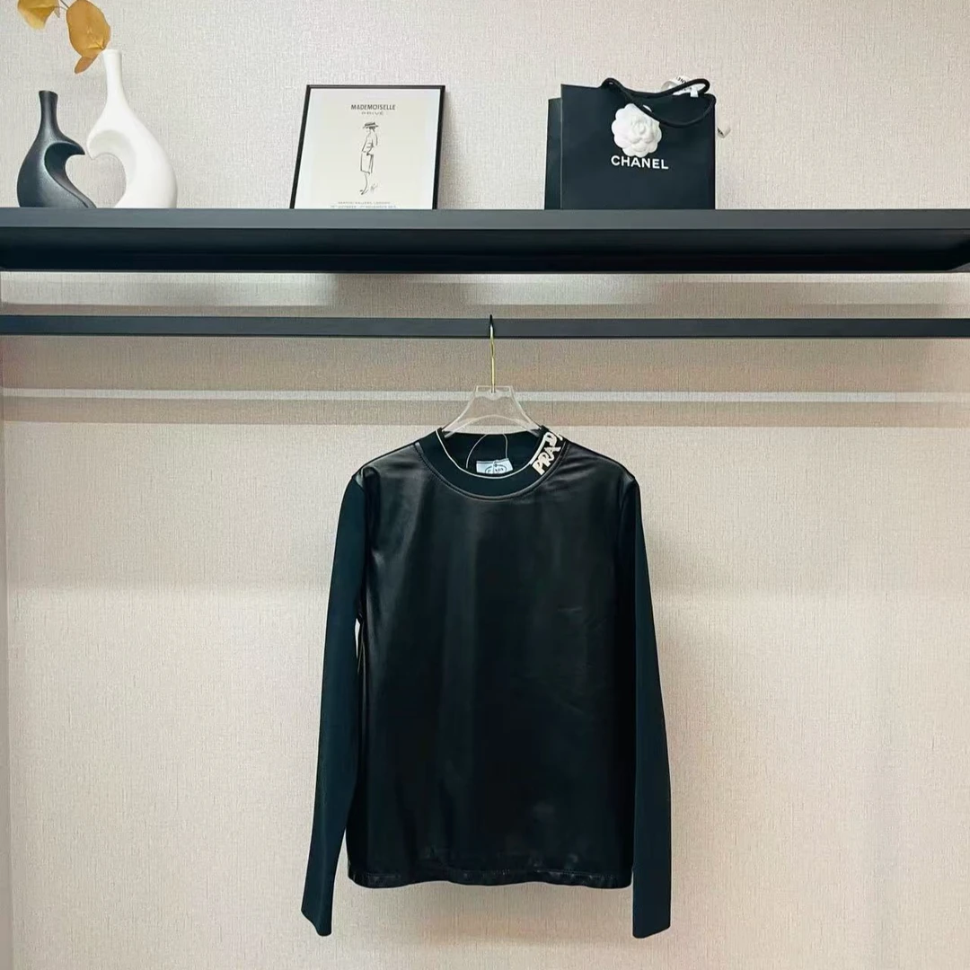 99新 Prada/普拉达 黑色拼皮卫衣/F42/编号1292