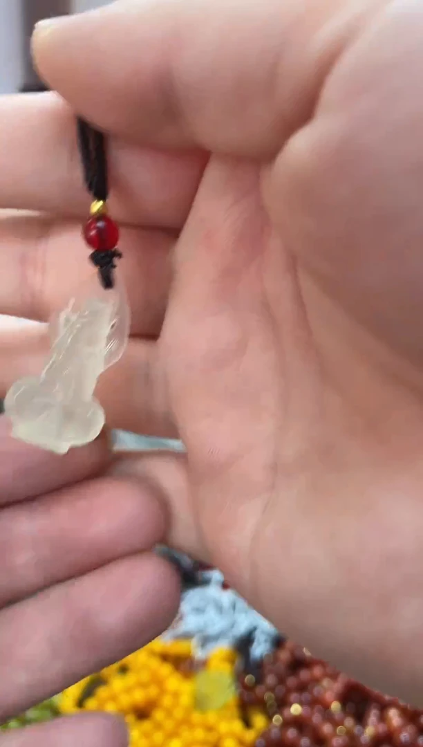 未镶嵌岫玉吊坠·