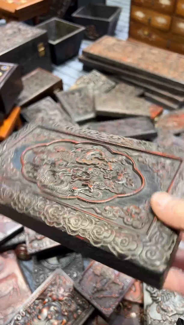 木紫檀雕刻一物一拍