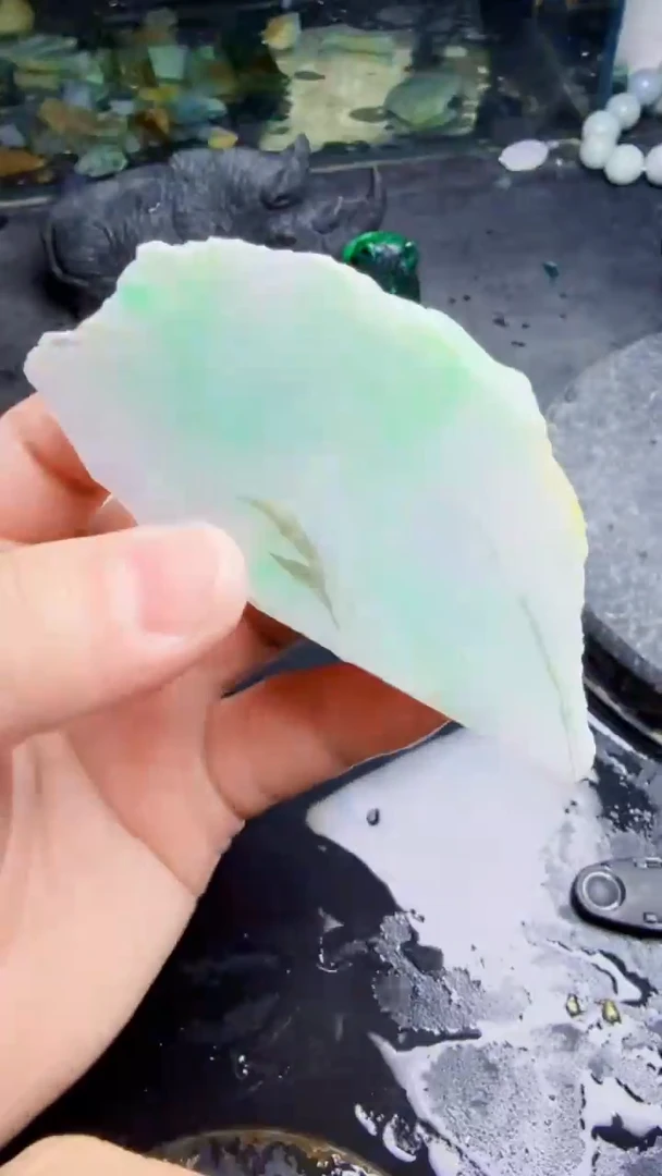 未镶嵌挂件翡翠天然翡翠082