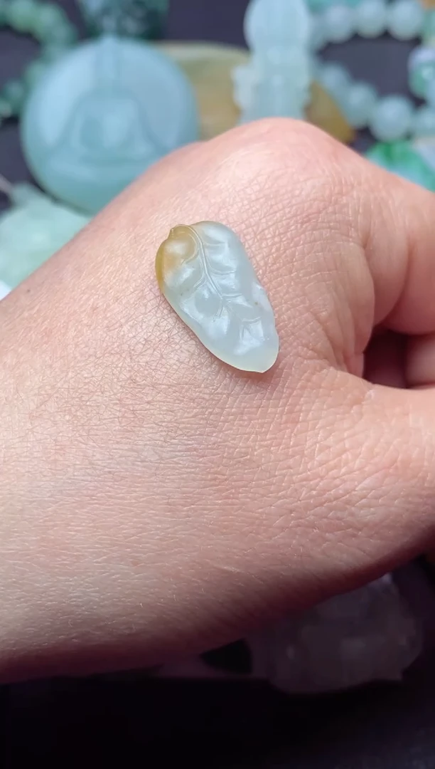 【闪购商品】定制翡翠未镶嵌a货翡翠