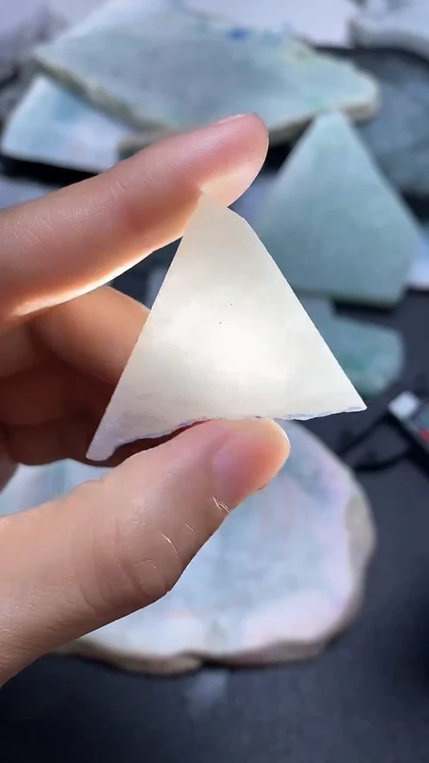 【闪购商品】翡翠颈饰未镶嵌料子