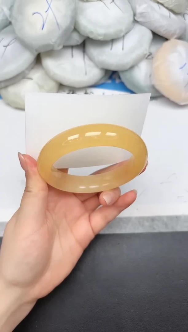 未镶嵌手镯石英质玉A288/5960