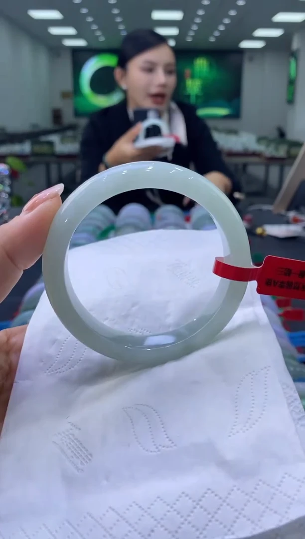 未镶嵌手镯翡翠00003096