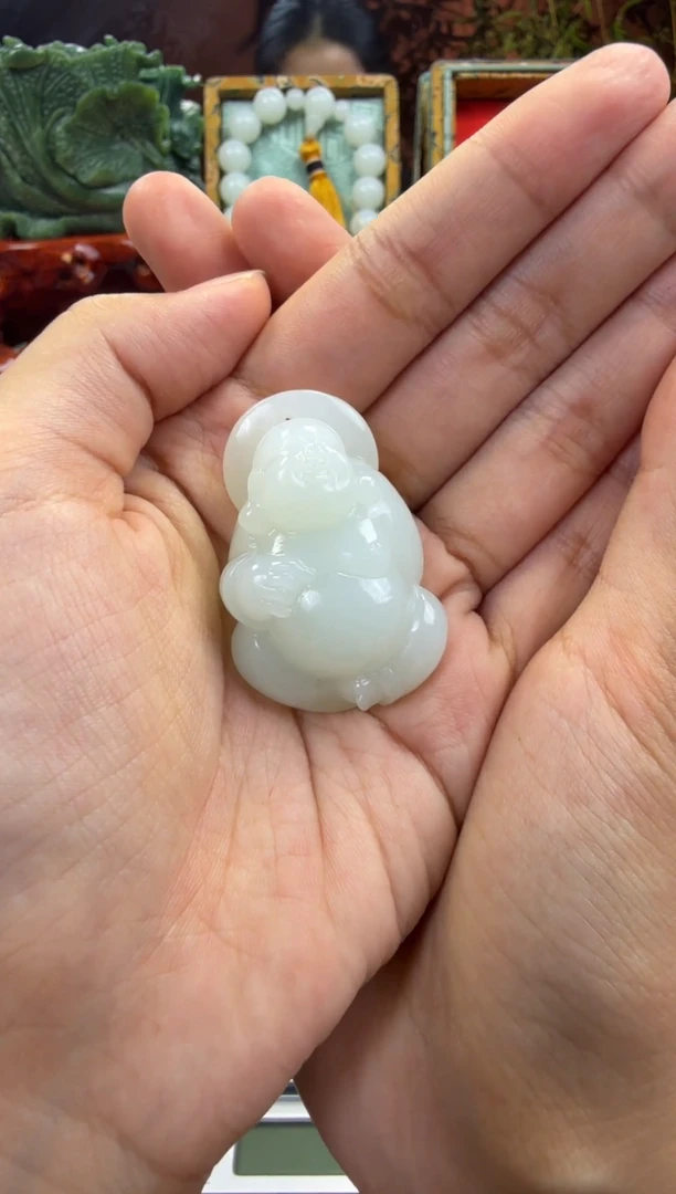 和田玉未镶嵌挂件和田玉