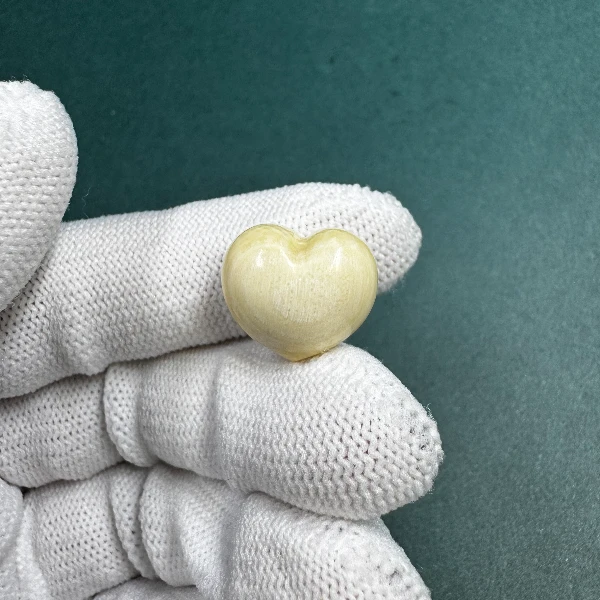 N1078天然猛犸牙爱心配饰 支持鉴定 假一罚四