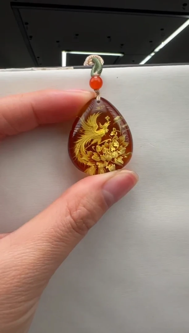 琥珀颈饰未镶嵌吊坠