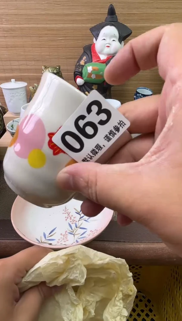 瓷片面**吃陶瓷瓷器瓷器瓷器瓷器