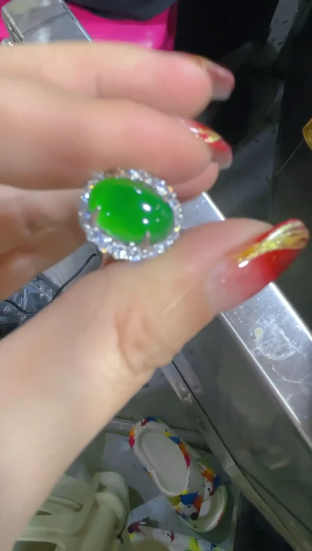 定制翡翠未镶嵌天然A货翡翠（多样性发货拍一件发件）