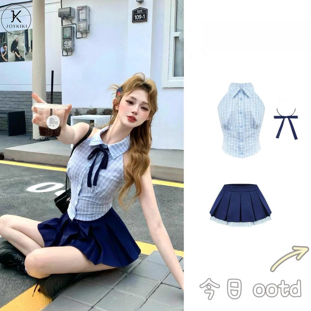 夏季泰式小众甜辣妹格子挂脖背心上衣+百褶裙两件套