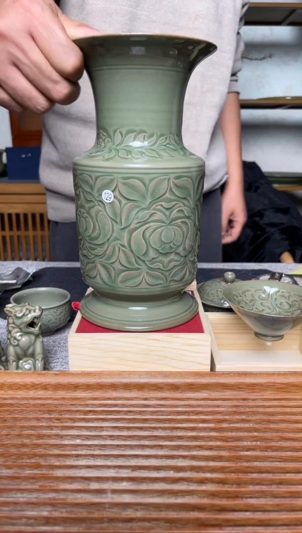 【闪购商品】其他129纯手工秘色花觚