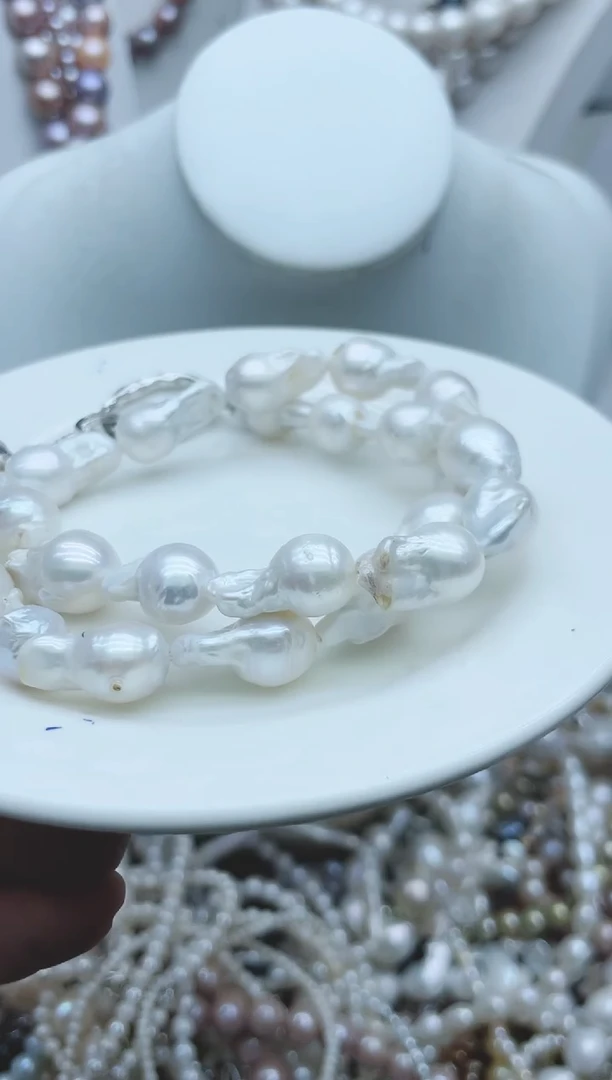 【闪购商品】淡水珍珠颈饰钛钢1