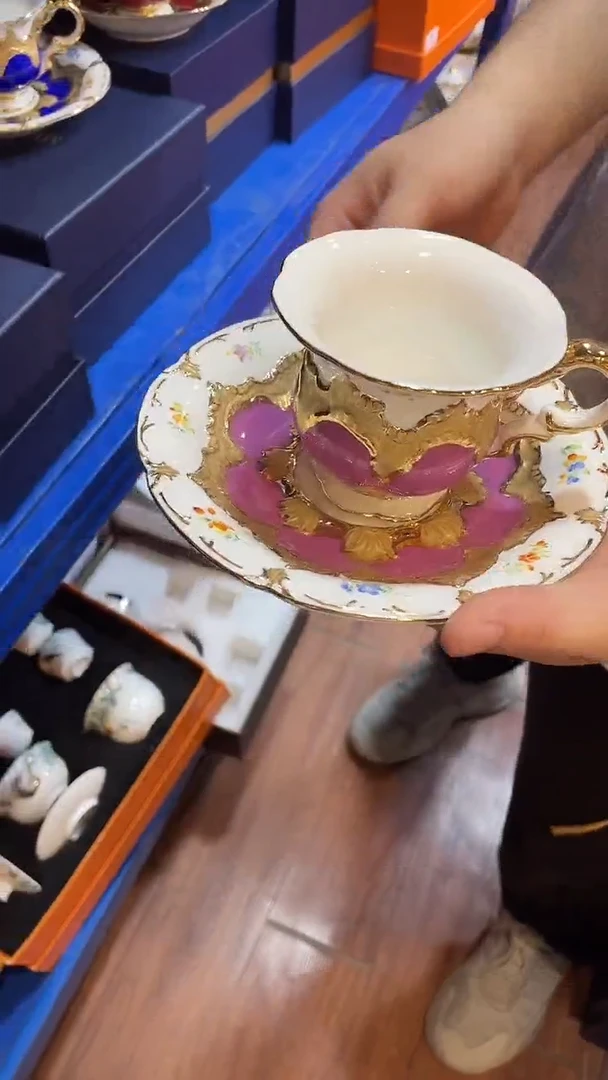 杯鸿辉家品牌瓷器，京东包邮！