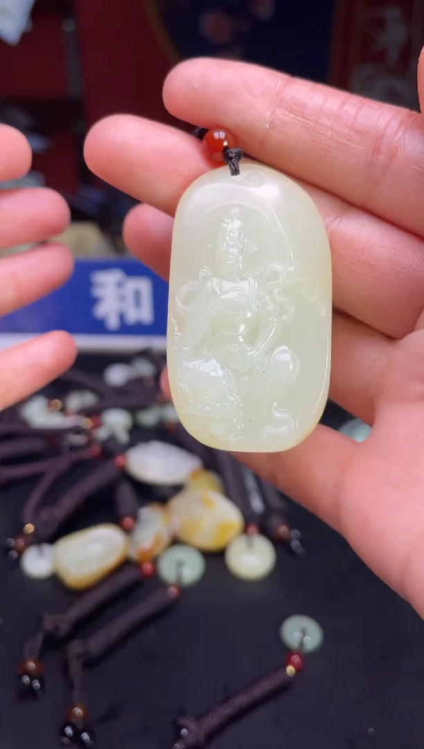 颈饰未镶嵌和田玉23