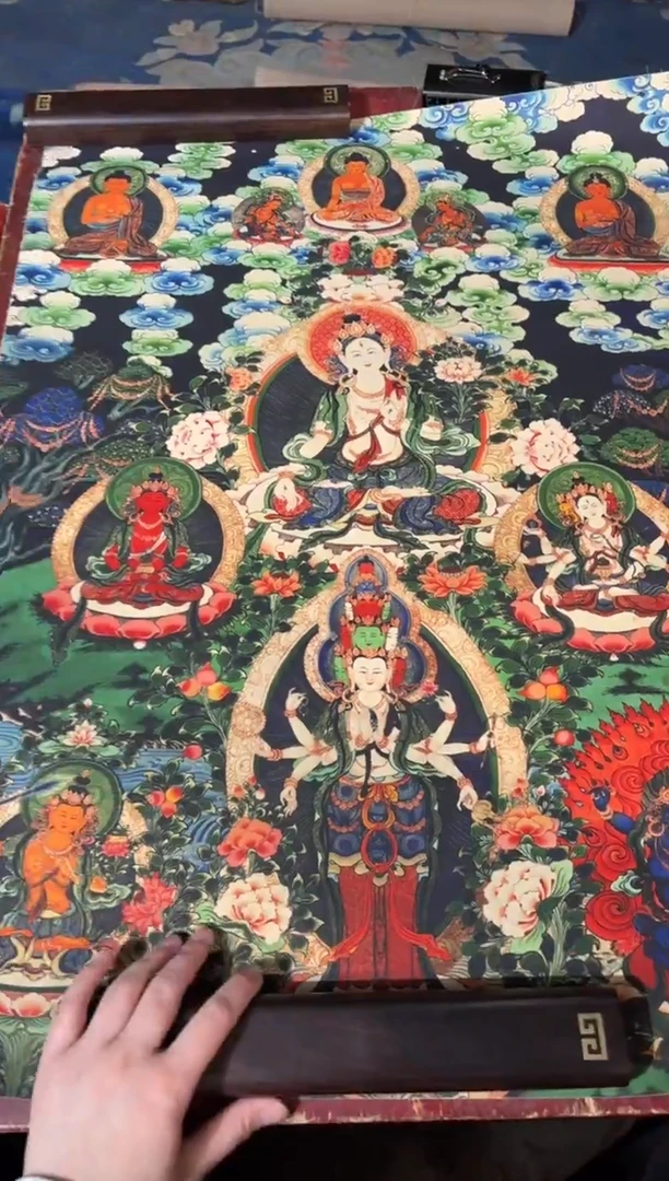 卷轴画龙妹的唐卡tk16