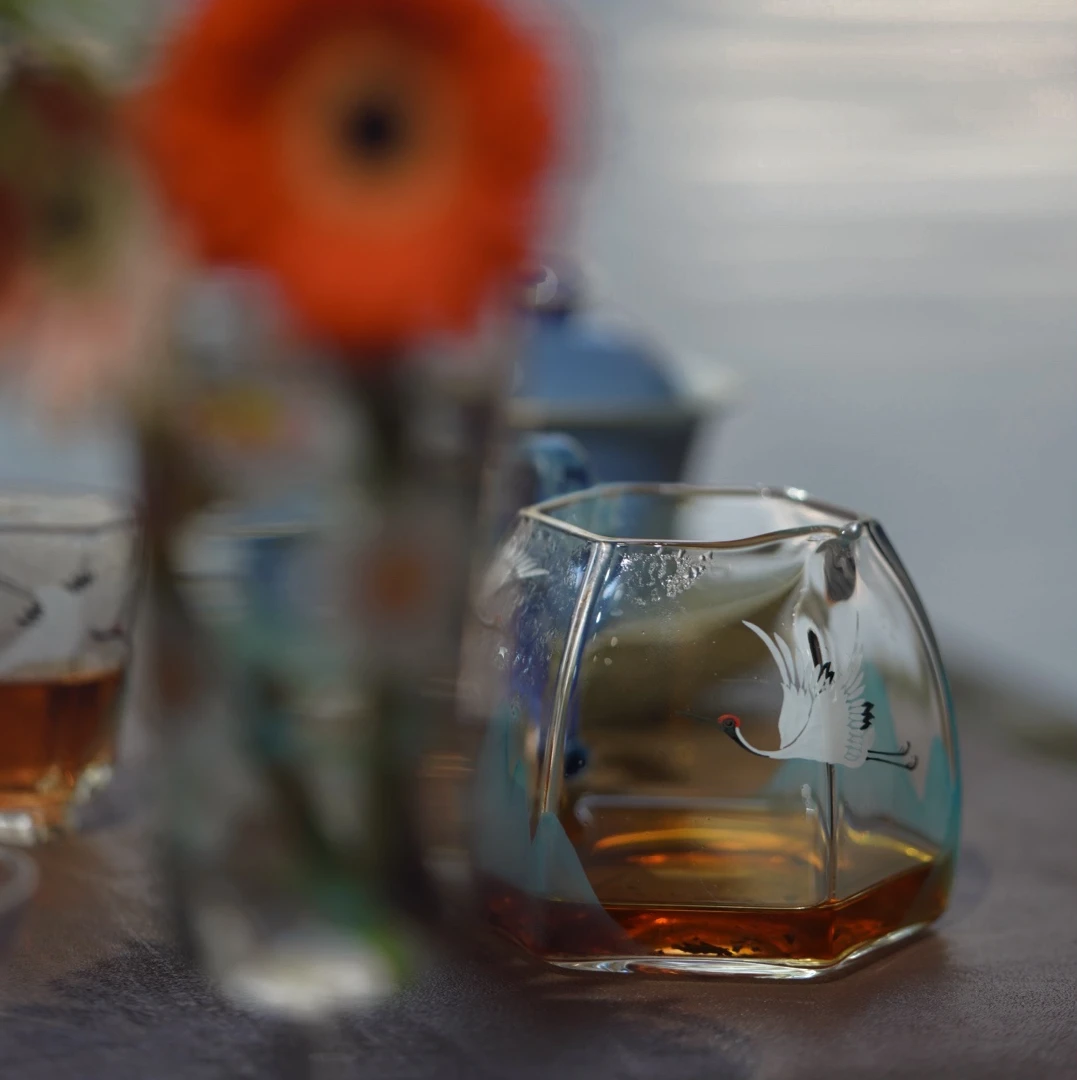 禾器物肆联名青山仙鹤公道杯 景德镇手绘高硼玻璃公道杯 耐高温