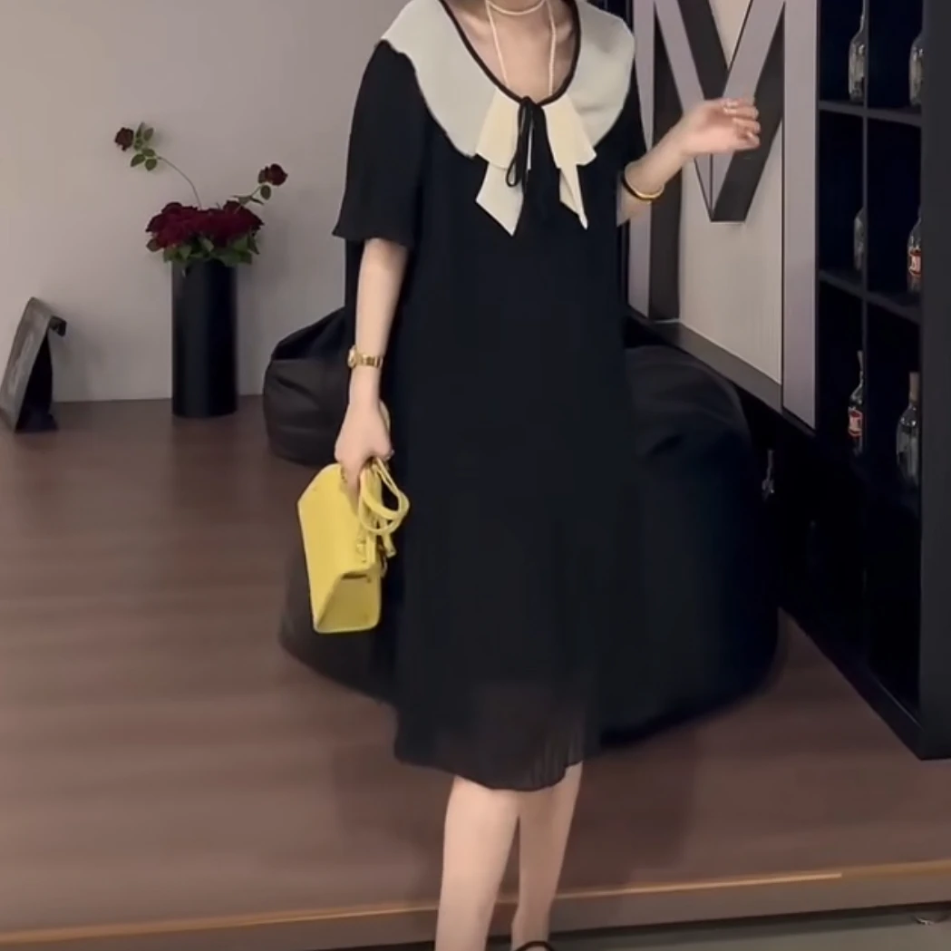 夏季新款大码宽松减龄时尚娃娃领连衣裙