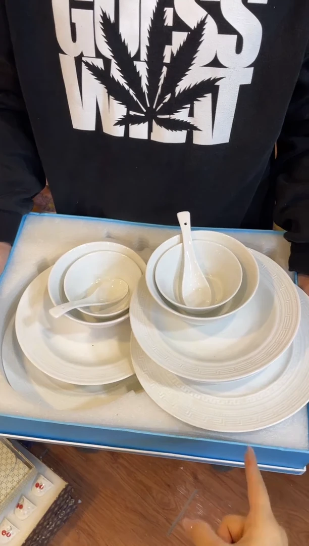 杯鸿辉家品牌瓷器，京东包邮！