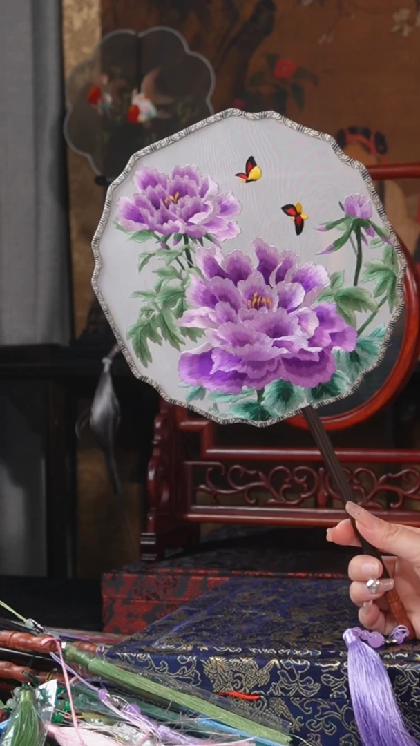 刺绣团扇-双面绣花非遗