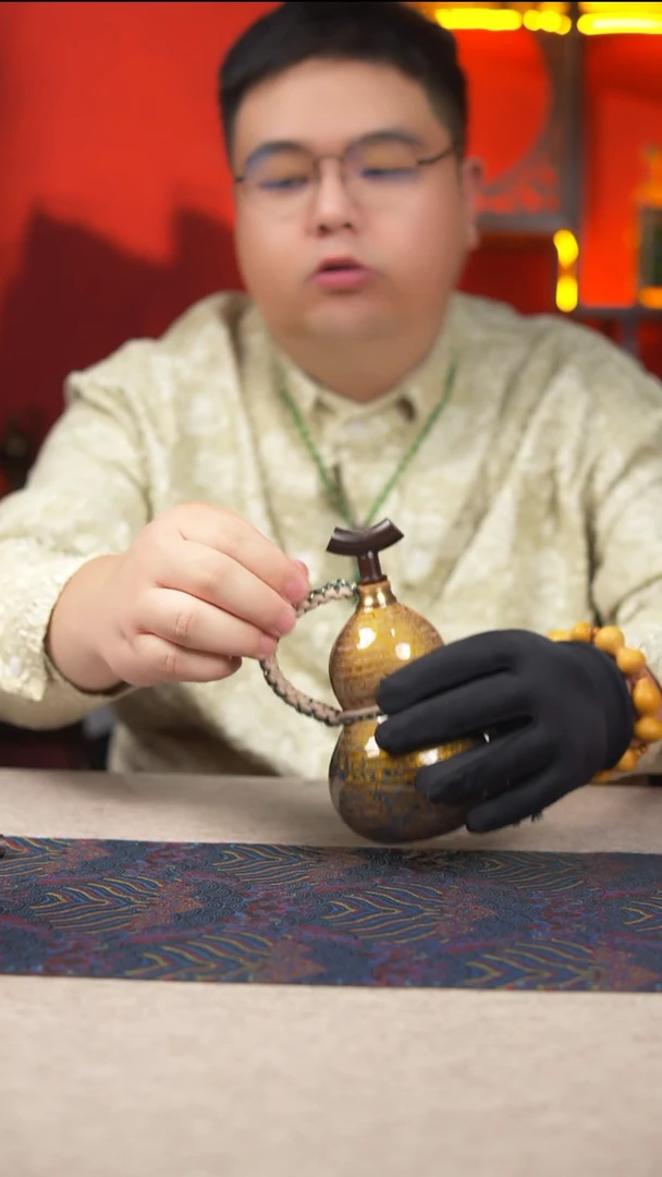 118李氏大漆精选葫芦一物一拍